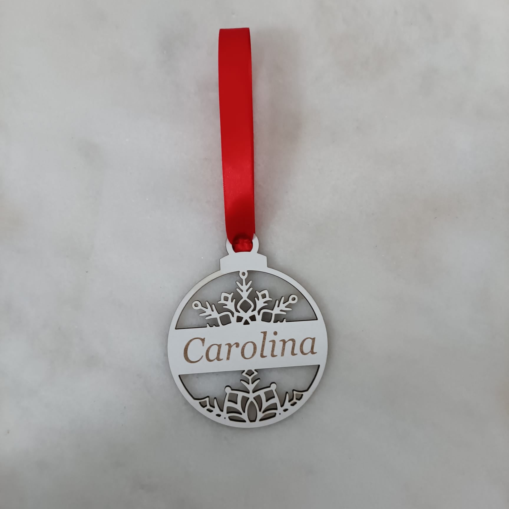 Ornamento de Natal com Nomes Personalizável:  Madeira