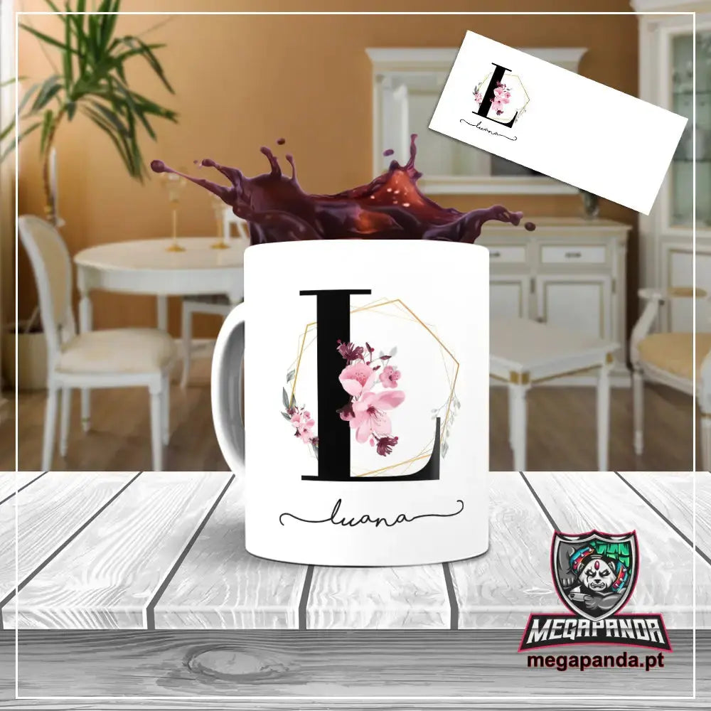 Taza con letras de búho