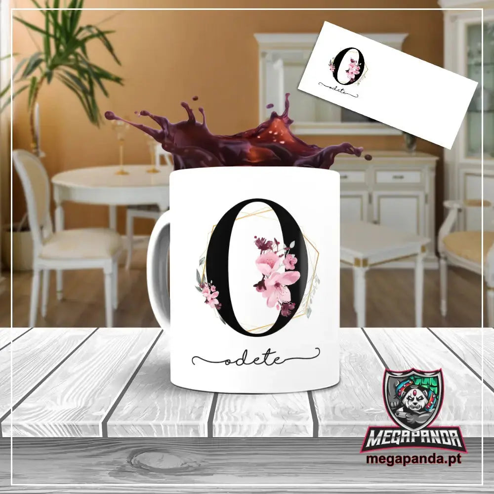 Taza con letras de búho