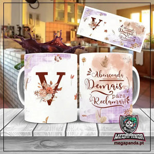 Taza con letras de búho