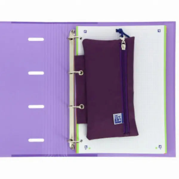 Vehículos de emergencia con sonido y luces.